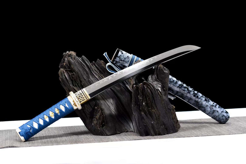 Azūrushimā T10 Clay Tempered Carbon Steel Tanto Sword