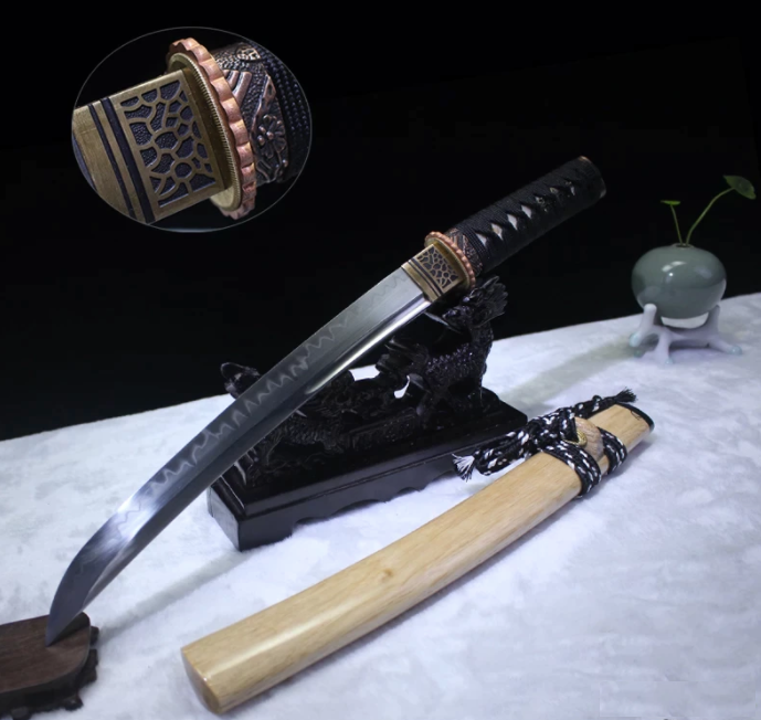 Hone T10 Clay Tempered Steel Tanto Sword