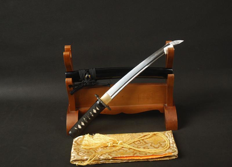 Knight Clay Tempered Folded Carbon Steel Tanto Sword