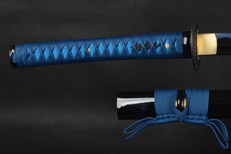 Ryū Carbon Steel Blue Blade Samurai Katana with Dragon Sheath