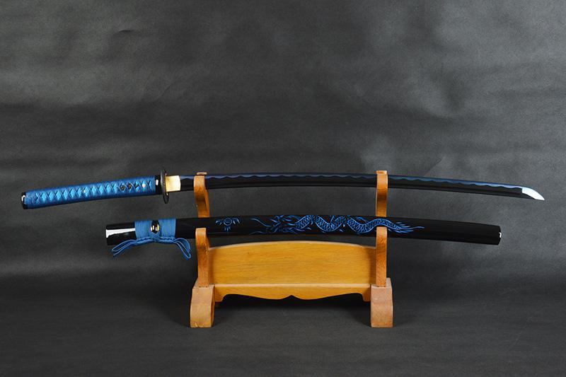 Ryū Carbon Steel Blue Blade Samurai Katana with Dragon Sheath
